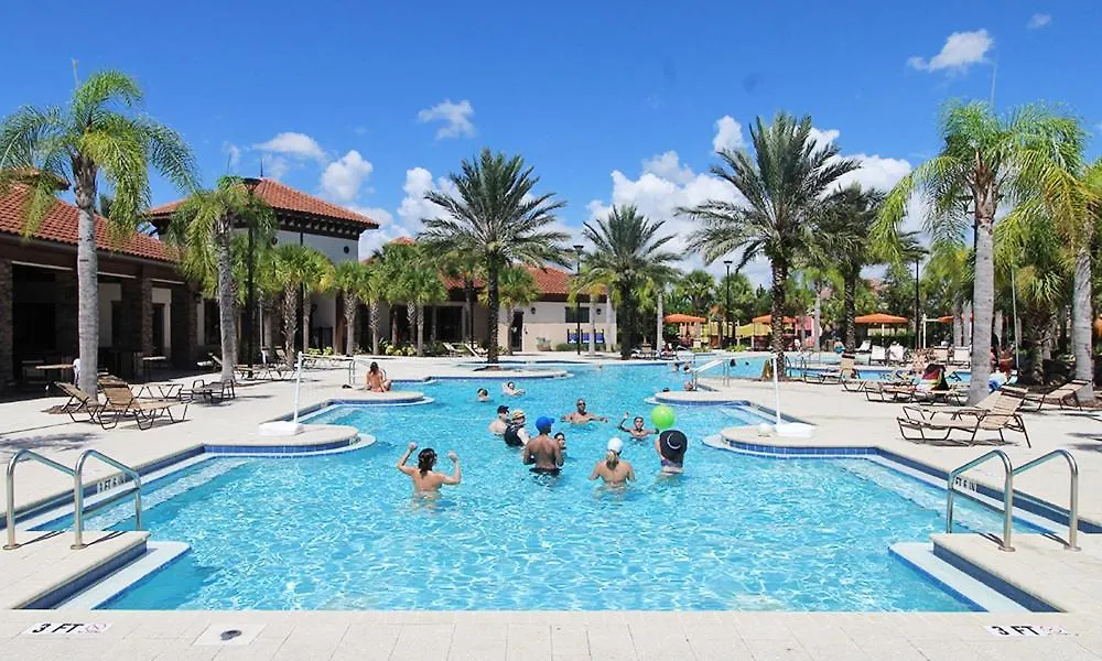 Holiday home 8012 Oak Shadow Court At Solterra Villa Davenport