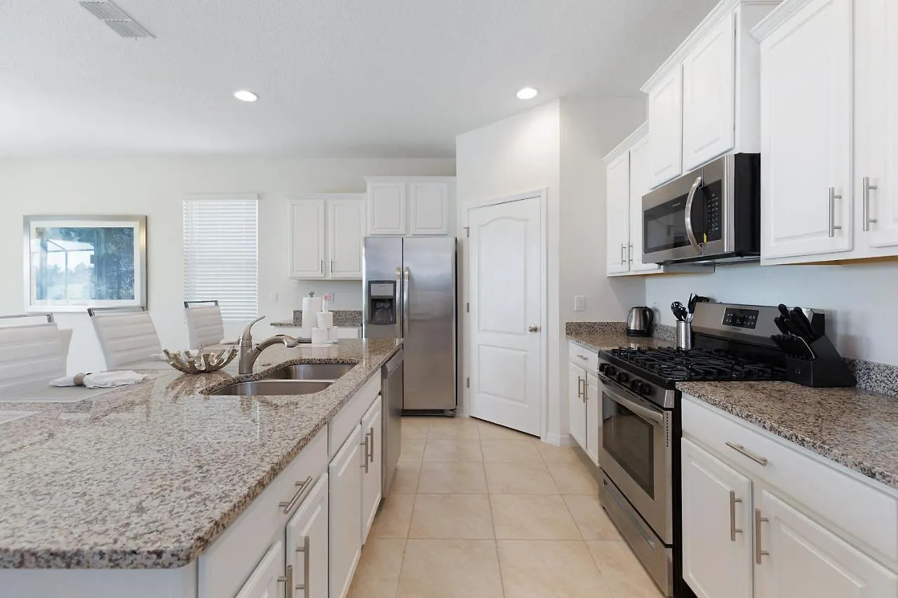 8012 Oak Shadow Court At Solterra Villa Davenport Holiday home