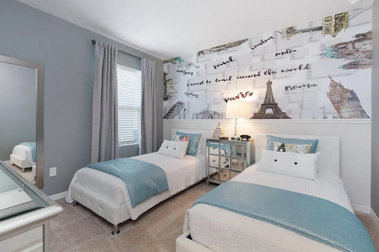 8012 Oak Shadow Court At Solterra Villa Davenport Holiday home